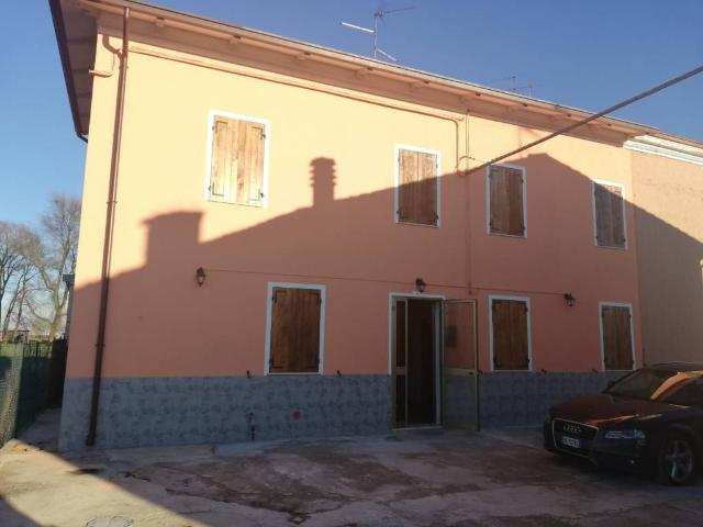Casa indipendente in affitto a San Felice sul Panaro MO