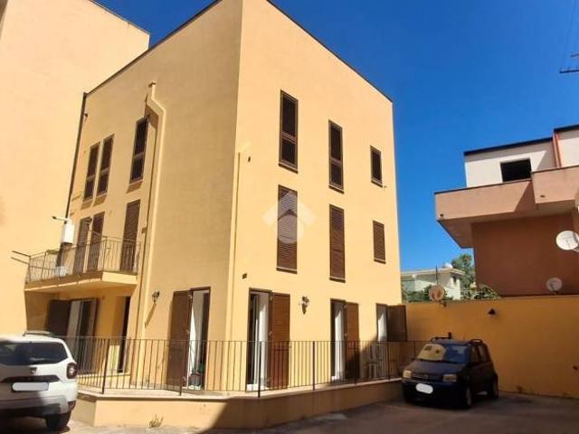Casa indipendente in affitto a Santa Flavia via Ferdinando Mistretta