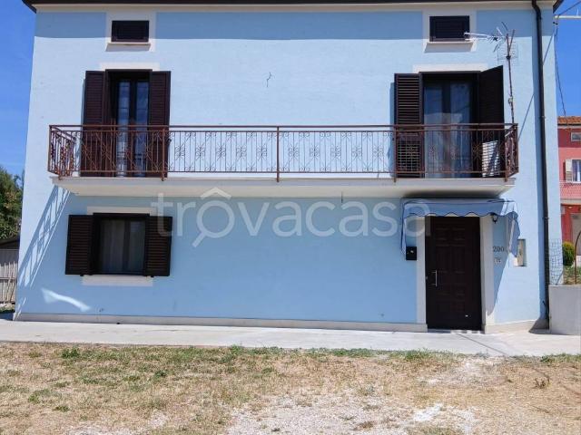 Casa Indipendente in affitto a Sant'Eusanio del Sangro contrada Cotti, arredato, giardino privato, zona industriale TrovaCasa