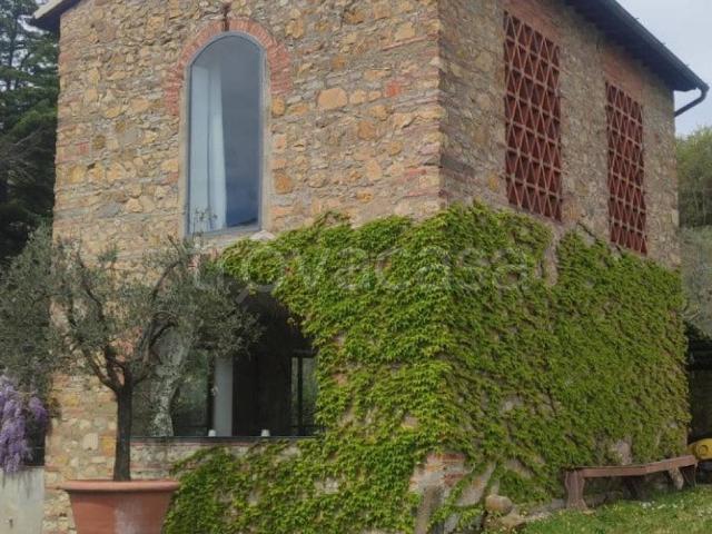 Casa Indipendente in affitto a Scandicci via dell'Arrigo, arredato, giardino privato, posto auto TrovaCasa