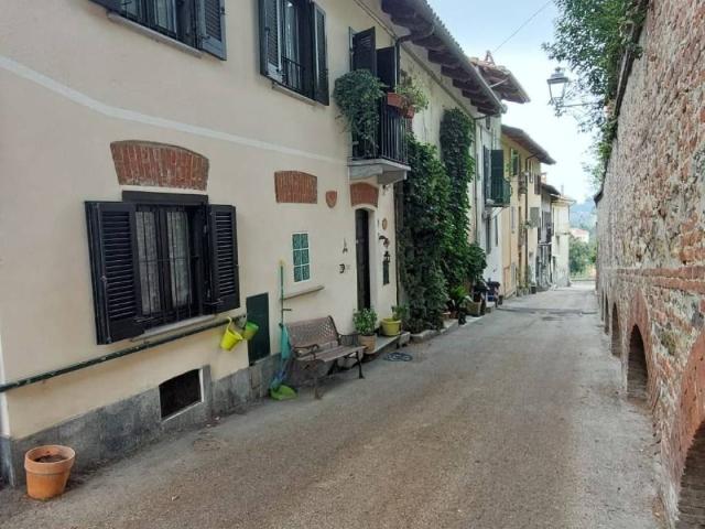 Casa indipendente in affitto a Sciolze TO