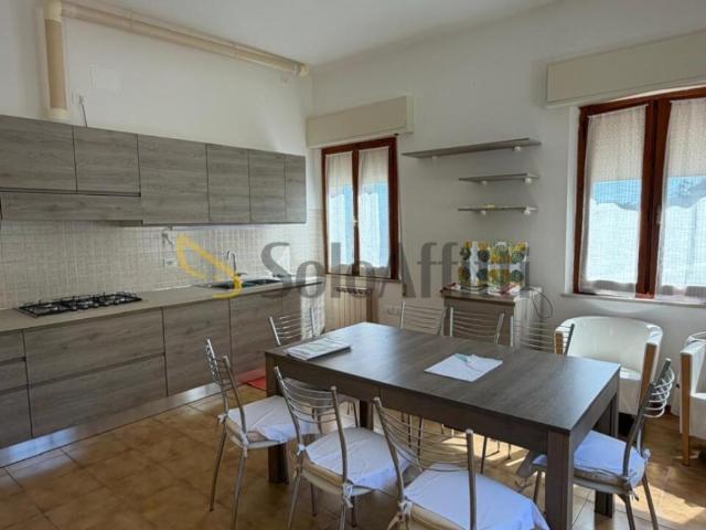 Casa Indipendente in affitto a Senigallia, posto auto, vista panoramica, parzialmente arredato TrovaCasa