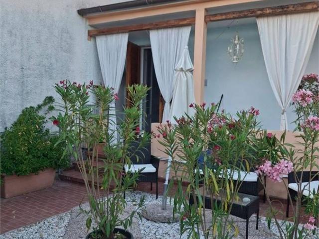 Casa indipendente in affitto a Seravezza LU