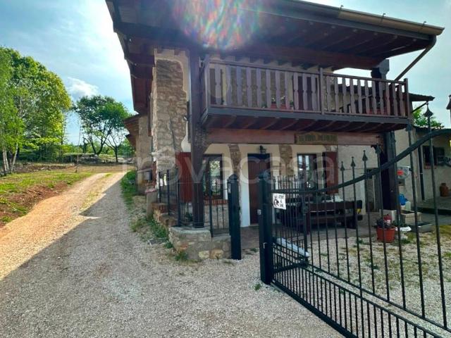 Casa Indipendente in affitto a Serle via Gazulì, arredato, terrazzo, balcone TrovaCasa