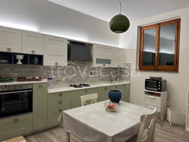 Casa Indipendente in affitto a Signa, non arredato/vuoto, giardino privato, ristrutturato TrovaCasa