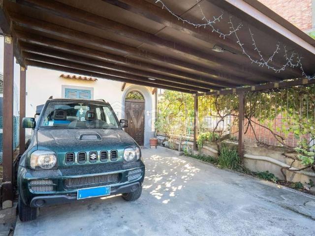 Casa Indipendente in affitto a Signa via Sant'Angelo, 345, non arredato/vuoto, giardino privato, caminetto TrovaCasa