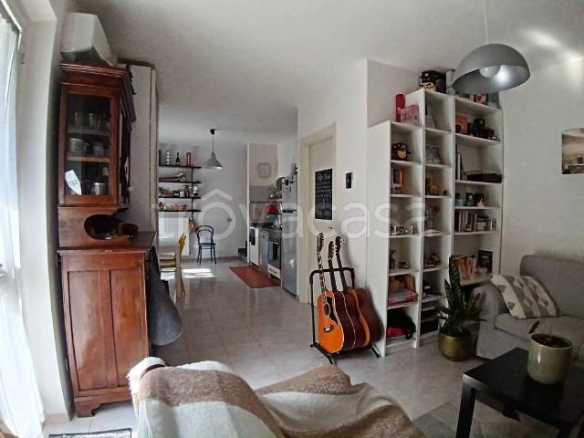 Casa Indipendente in affitto a Pavia via Ca' Bella, 18, arredato, ristrutturato, lavatrice TrovaCasa