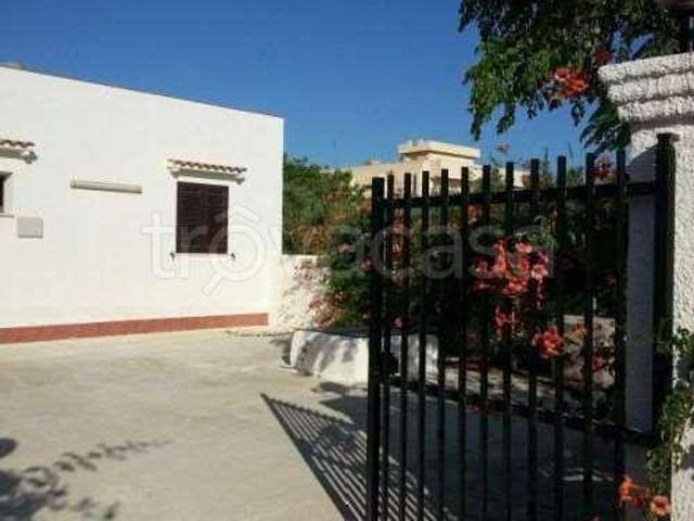 Casa Indipendente in affitto a Petrosino, arredato, giardino privato, veranda TrovaCasa
