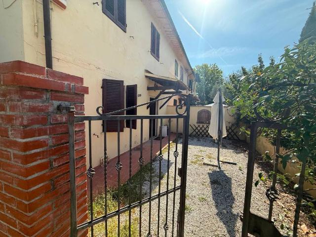 Casa indipendente in affitto a Pisa PI