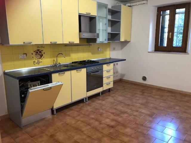 Casa indipendente in affitto a Pistoia PT