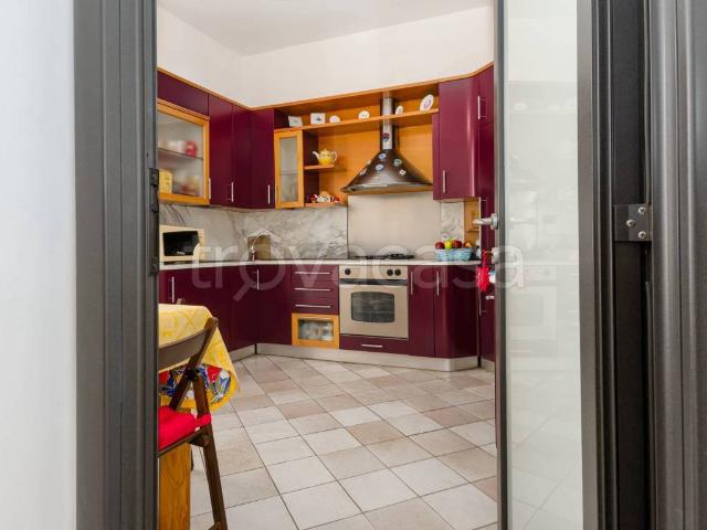 Casa Indipendente in affitto a Prato via Puccetti, 20/1A, arredato, box, ristrutturato TrovaCasa