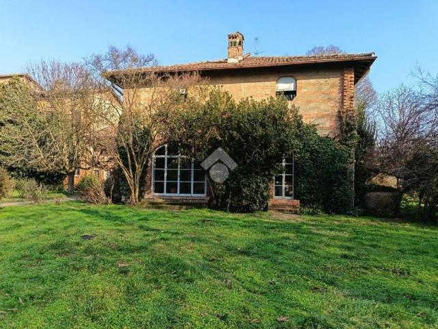 Casa Indipendente in affitto a Robecco sul Naviglio via Ripa Naviglio, 2, posto auto, riscaldamento autonomo, parzialmente arredato TrovaCasa