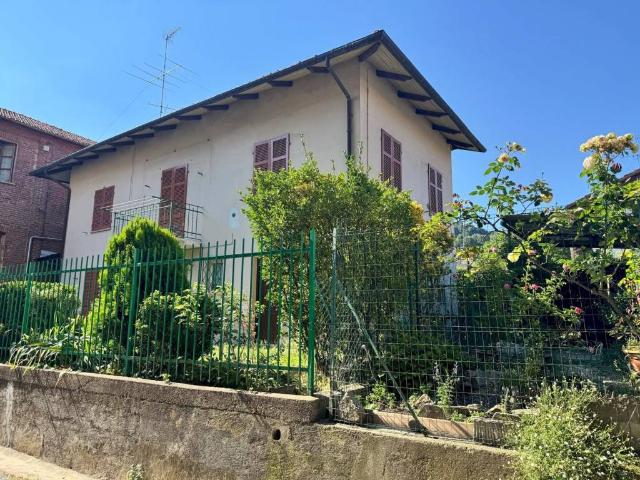 Casa indipendente in affitto a Torre Pellice TO
