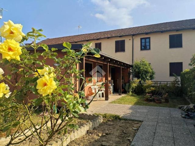 Casa indipendente in affitto a Torre Pellice TO