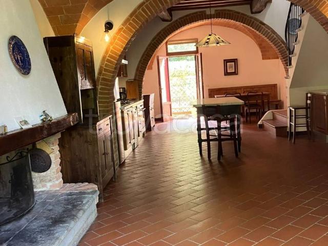 Casa Indipendente in affitto a Terricciola, arredato, giardino privato, posto auto TrovaCasa
