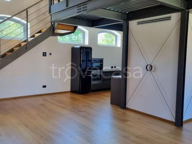 Casa Indipendente in affitto a Trivolzio via Don Mario Gandolfi, parquet TrovaCasa