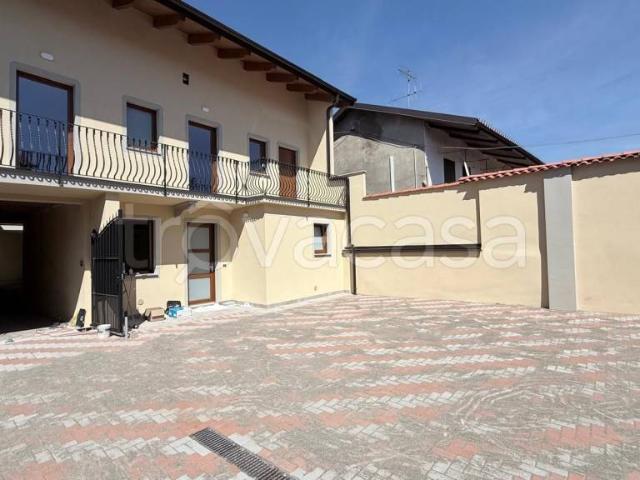 Casa indipendente in affitto a Villate, Mercenasco