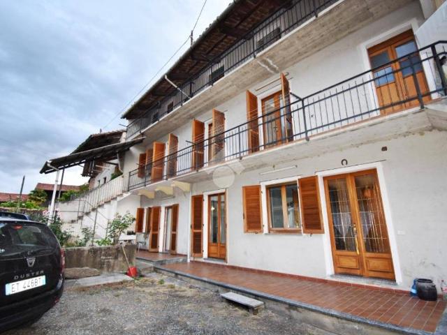 Casa Indipendente in affitto ad Azeglio via rolla, 3, non arredato/vuoto, caminetto, balcone TrovaCasa