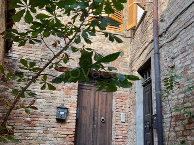 Casa Indipendente in in affitto da privato a Urbino via delle Stallacce, 11A, arredato, da privato, centrale TrovaCasa