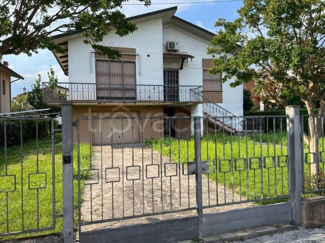 Casa Indipendente in in affitto da privato a Caldogno via Nazario Sauro, 10, box, da privato TrovaCasa