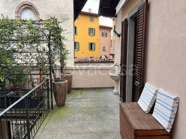 Casa Indipendente in in affitto da privato a Iseo vicolo Malinconia, 10, da privato, centrale, luminoso TrovaCasa