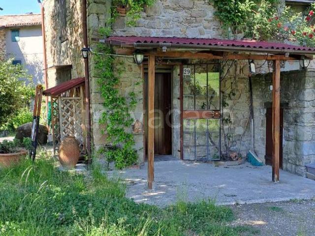 Casa Indipendente in in affitto da privato a Monzuno via Belvedere, 29, non arredato/vuoto, giardino, posto auto TrovaCasa