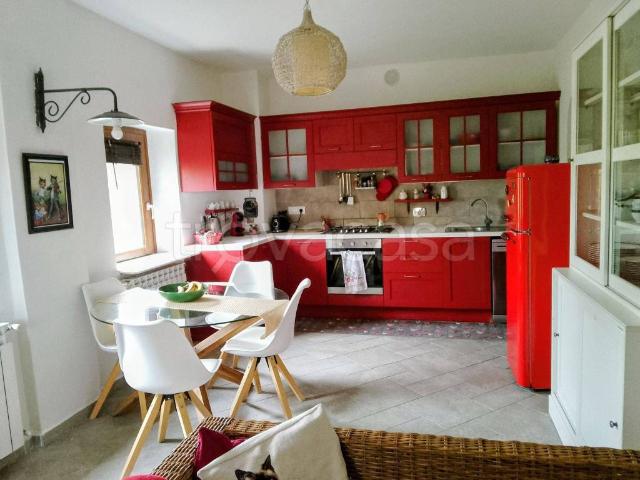 Casa Indipendente in in affitto da privato a Pino Torinese via Tetti Rocco, 10, arredato, giardino, da privato TrovaCasa