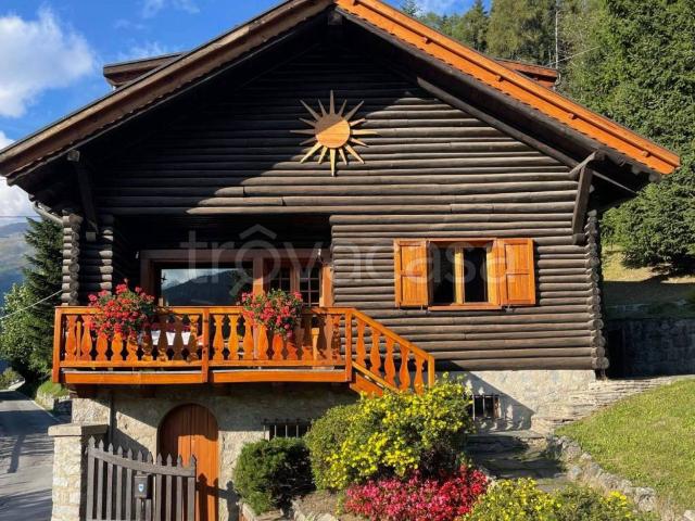 Casa Indipendente in in affitto da privato a Ponte di Legno via Giuseppe Baslini, 7, giardino privato, box, terrazzo TrovaCasa