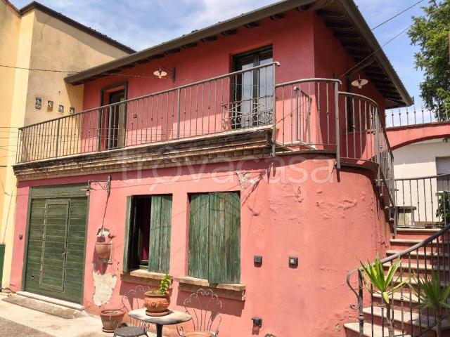 Casa Indipendente in in affitto da privato a Poggio Rusco via Nazario Sauro, terrazzo, da privato TrovaCasa