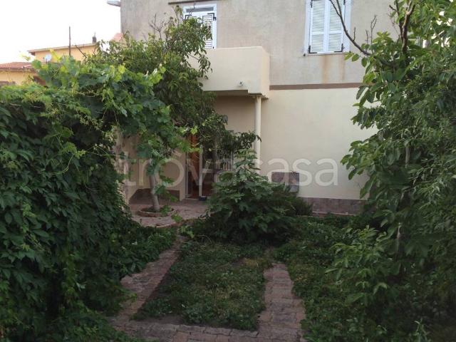 Casa Indipendente in in affitto da privato a Serri via Roma, 114, giardino, da privato TrovaCasa