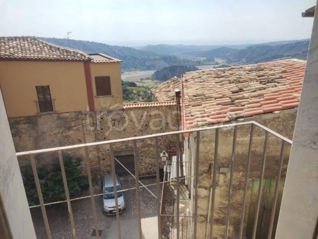 Casa Indipendente in in affitto da privato a Stilo via Riccardo Citarelli, 1, da privato, ristrutturato, centrale TrovaCasa