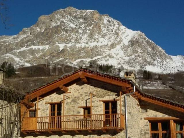 Casa Indipendente in in affitto da privato ad Acceglio borgo Villaro, 41, giardino privato, da privato, cantina TrovaCasa