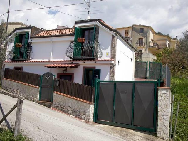 Casa Indipendente San Michele 75m² Olevano sul Tusciano