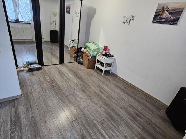 Casa Insiruita 5 camere Popesti Leordeni 5 minute fata de primarie