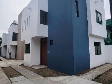 Casa Lucio Blanco