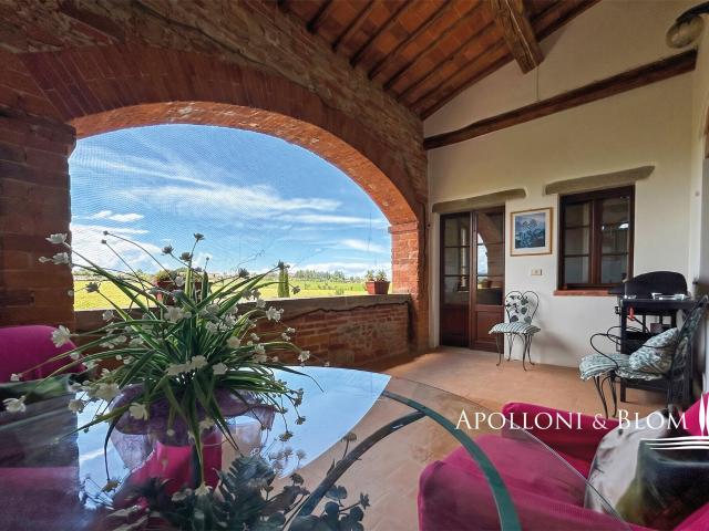 Casa La Loggia con giardino e piscina, Cortona Toscana 130m² Cortona