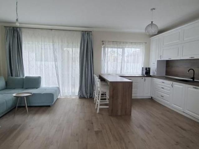 Casa la prima inchiriere cu 3 camere