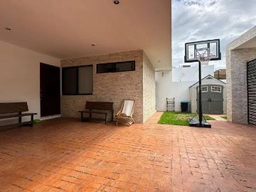 Casa lista para entrega a 2 minutos de periferico en las acacias chichi suarez