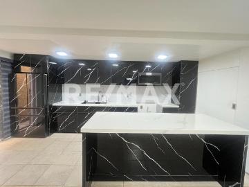 Casa Lista para Habitar en Santa Fe 3ra Sección | Privada Cosenza
