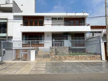 Casa Local comercial / oficinas administrativas 908.35 M2