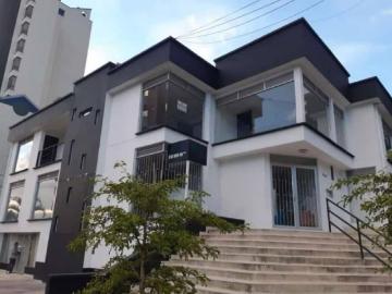 Casa Local En Venta En Pereira En Pinares De San Martin V334207