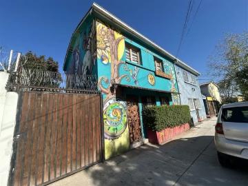 CASA Longitudinal 6 | 4 Dormitorios por 5050.00 en Independencia