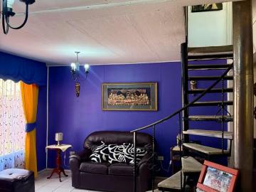 Casa los lirios collao / concepcion | 4 dormitorios por 149000. 00 en Concepción