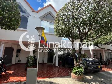 Casa Los Pinos