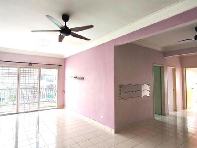 Casa Puteri Condominium Bandar Puteri Puchong Short walk to School
