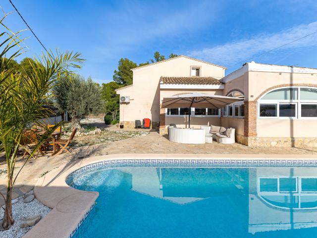 Casa para comprar en Serra, España