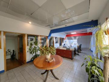 CASA PARA OFICINAS DE 290m2 / COL. LETRAN VALLE