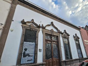 Casa para oficinas en CENTRO DE SLP 9 cubiculos, $38,000.00