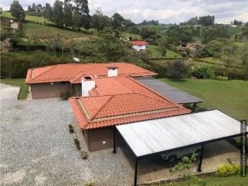Casa para la Renta en el Carmen de Viboral