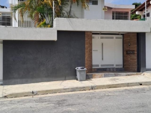 Casa para la Venta en Santa Paula